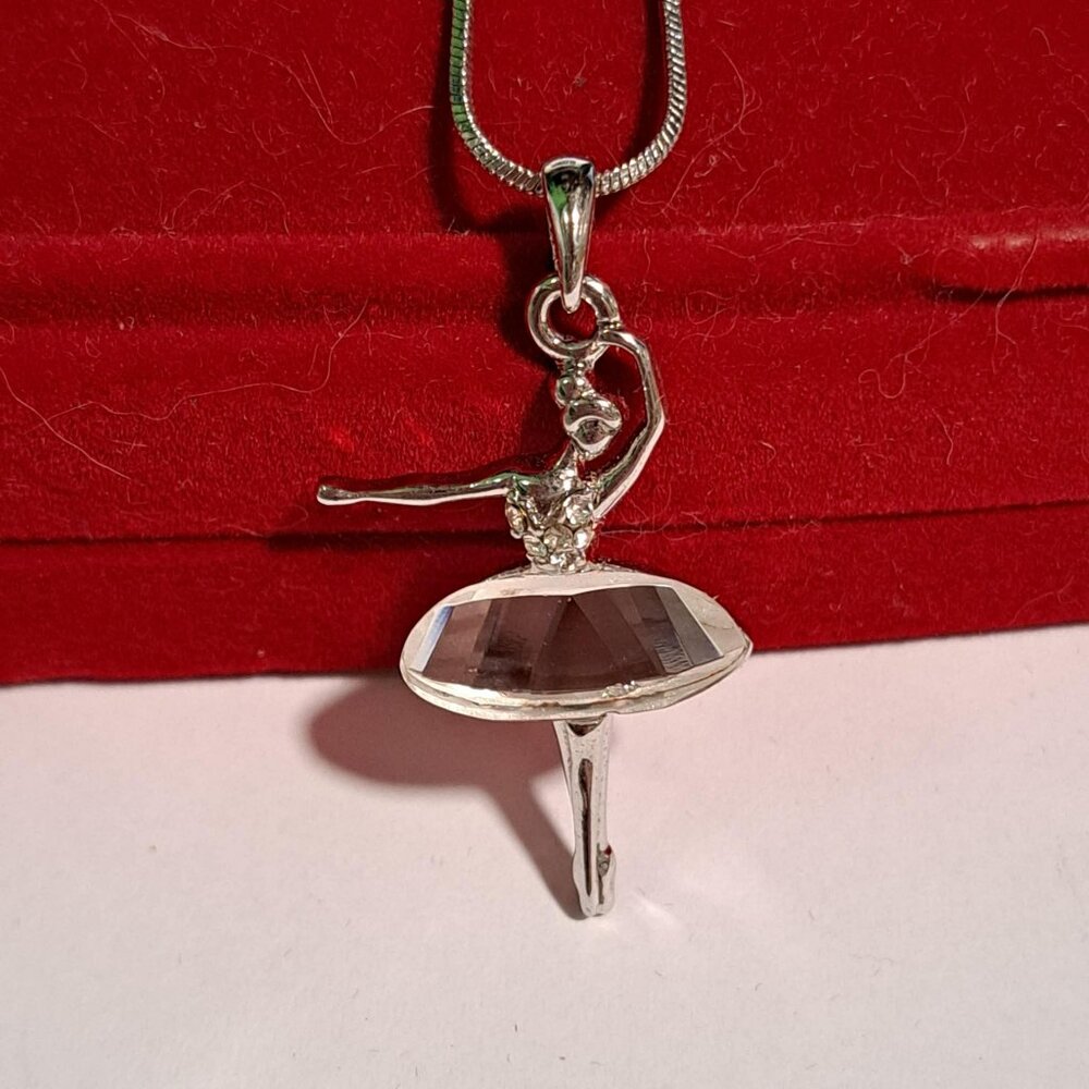 Ballerina pendant necklace with box
